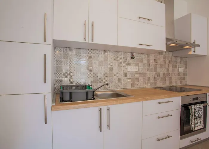 Apartman Garden Breeze Cres